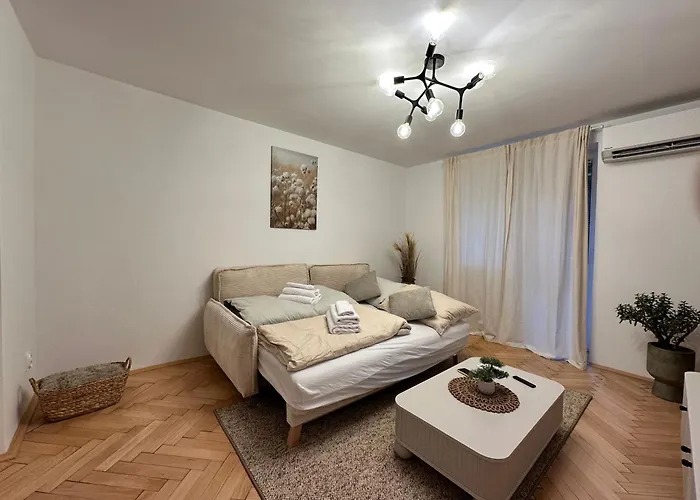 Appartement Mileticova Street, Keyless, Ac