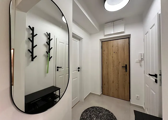 Mileticova Street, Keyless, Ac * Bratislava